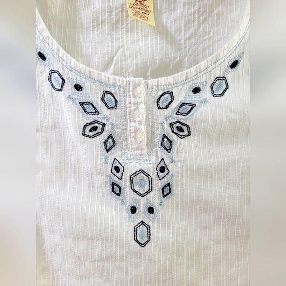 Plus size- Blouse - Picture 3 of 7